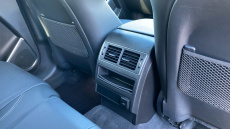 Jaguar F-Pace 2.0 D200 R-Dynamic SE 5dr Auto AWD Diesel Estate